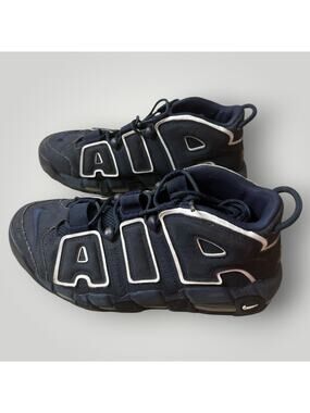 Size 9,5 - Nike Air More Uptempo Obsidian